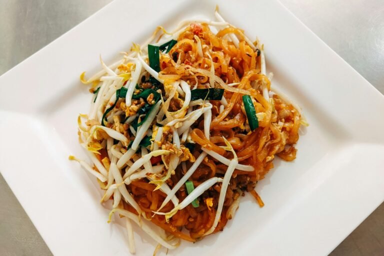Crispy Tofu Pad Thai