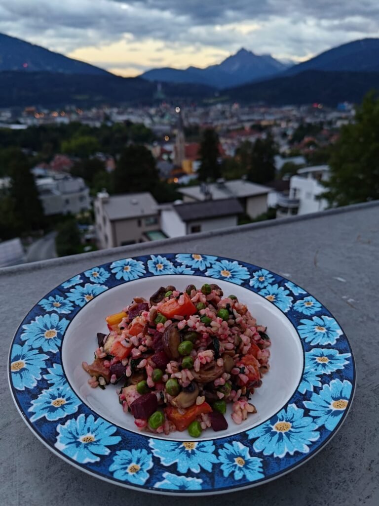 Nutritious Whole Grain Rice & Baked Tofu Bowl